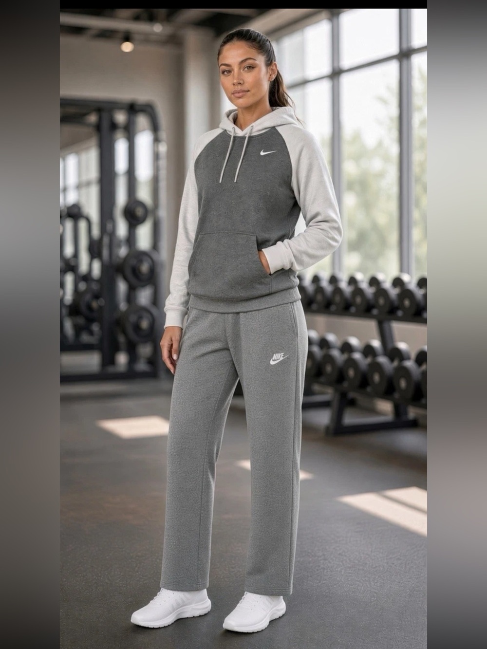 Nike Therma Fit Fitted Hoodie Loose Leg Joggers 2 Pc Set Woman’s SZ.XS Gray Wht